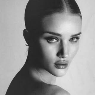 Rosie Huntington-Whiteley